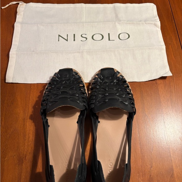 Nisolo women’s black leather Huarache Sandal - Picture 5 of 12